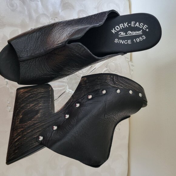 Kork-Ease Deanna Black leather with Black platform.   Excellent condition. - Picture 10 of 10